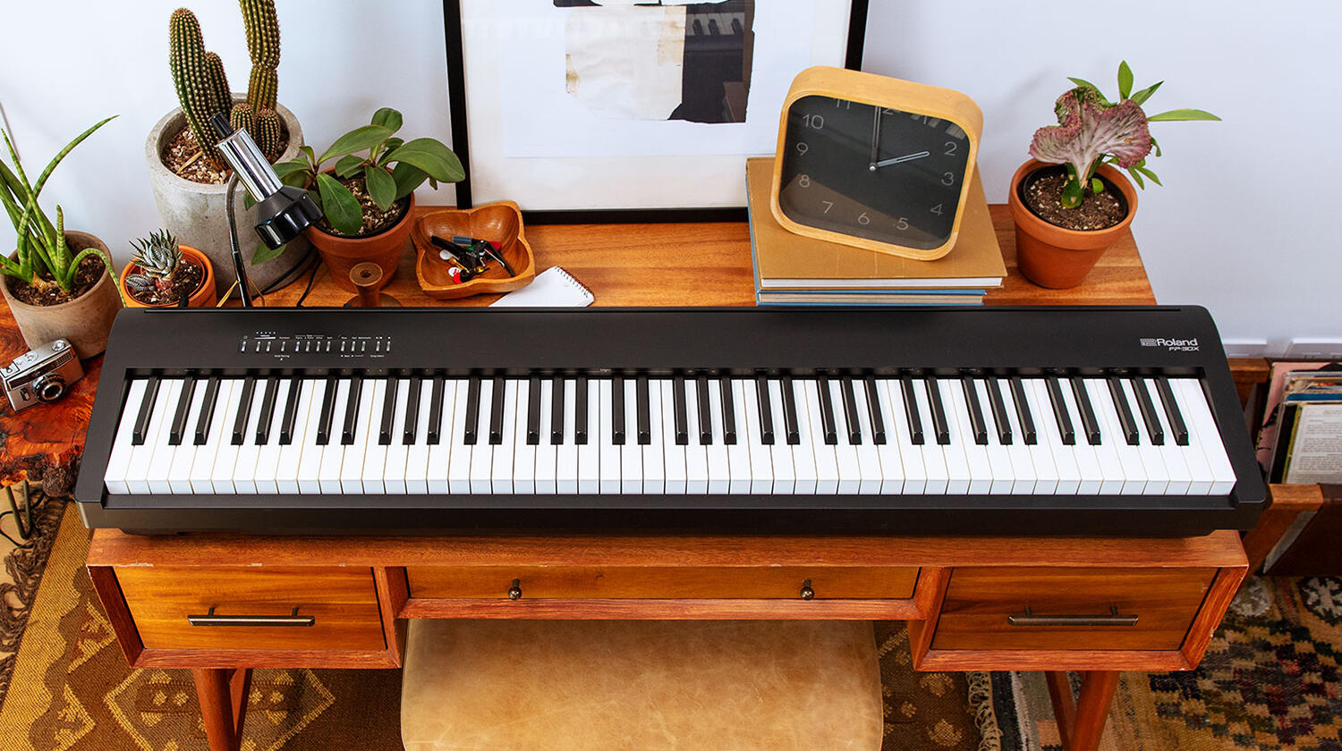 持ち運べる電子ピアノ「FP-30X」のペダルをグレードアップ！ - ブログ