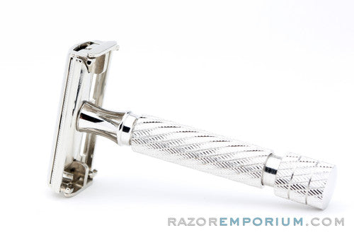 1950's Gillette British Aristocrat No. 66 Safety Razor in Case