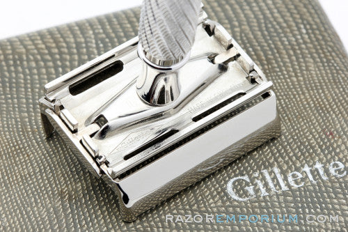 1950's Gillette British Aristocrat No. 66 Safety Razor in Case