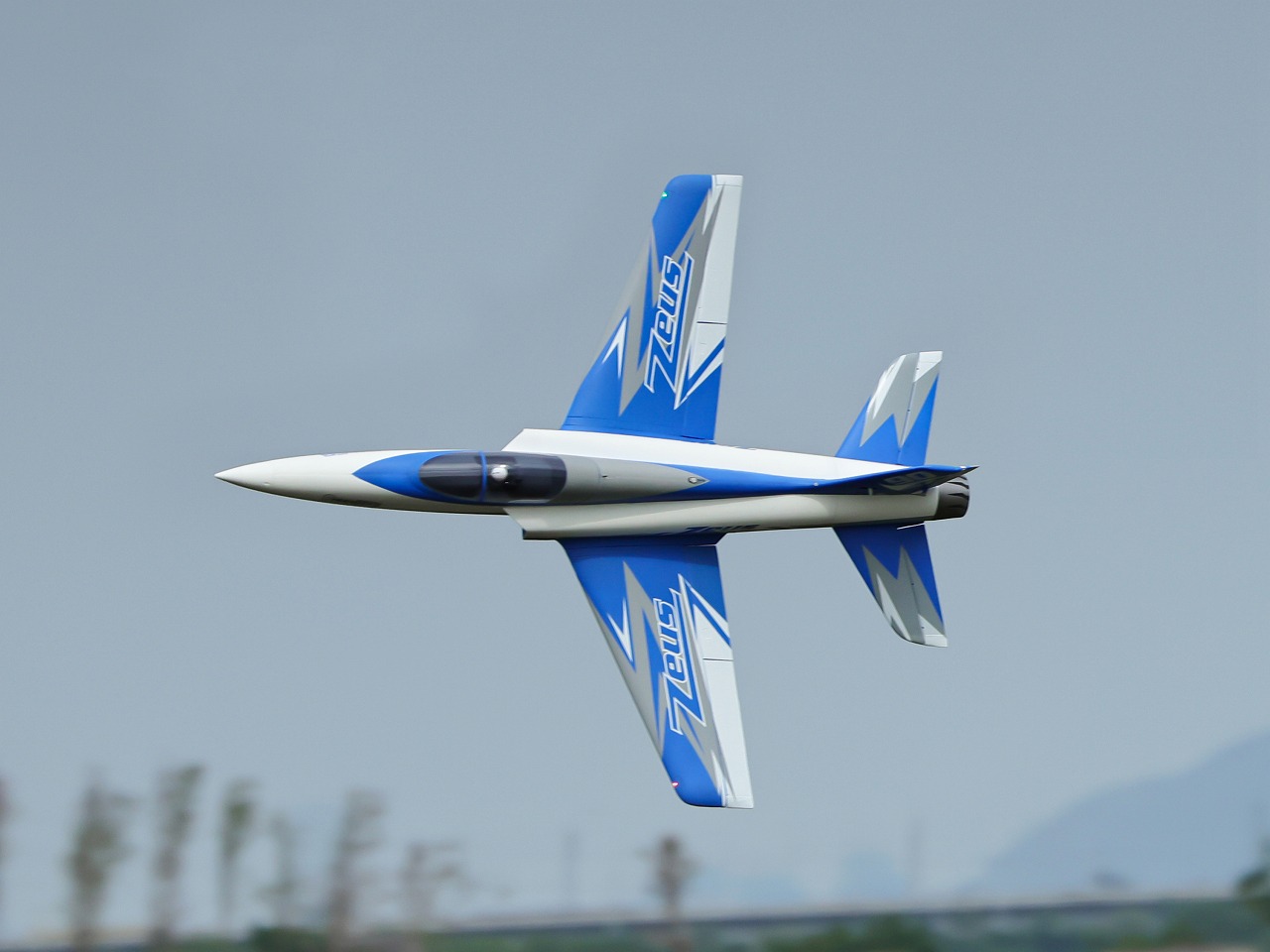 ラジコン飛行機 ラジコン飛行機・零戦の通販は【ラジコン1】