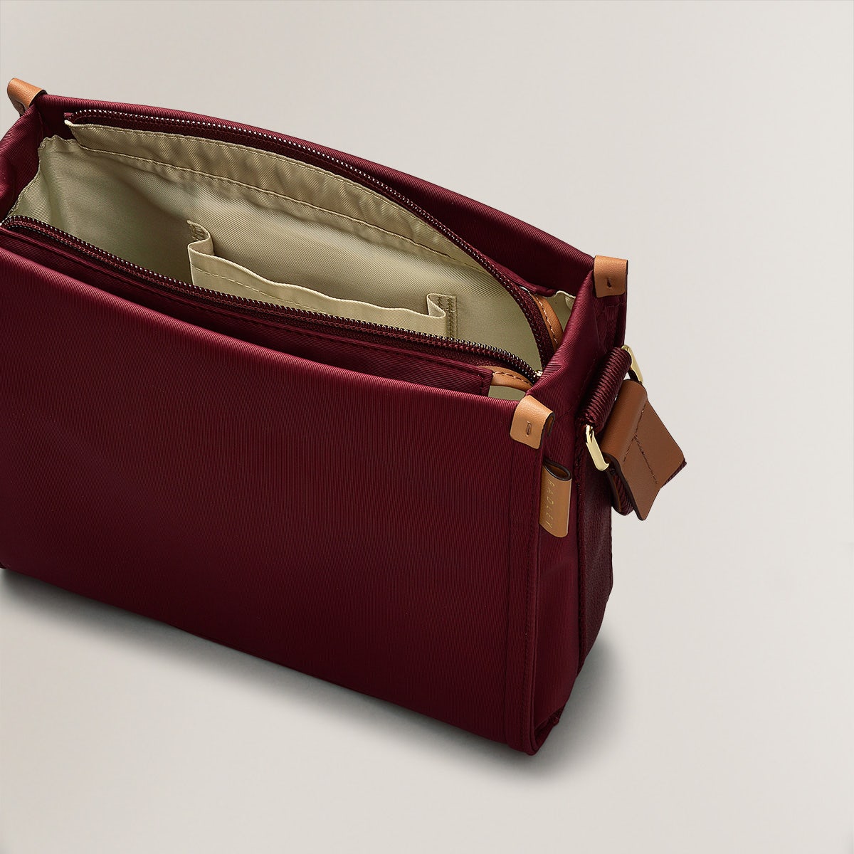 Merlot Medium Ziptop Crossbody | Canford Gardens AW24 | Radley London