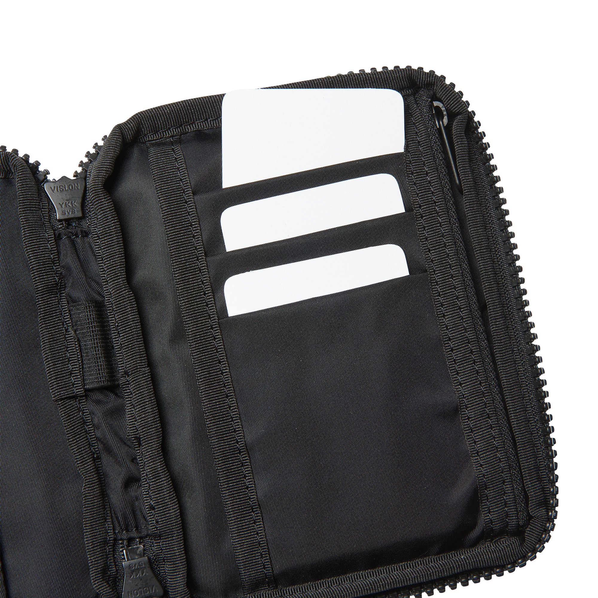 PASSPORT CASE – RAMIDUS ONLINE