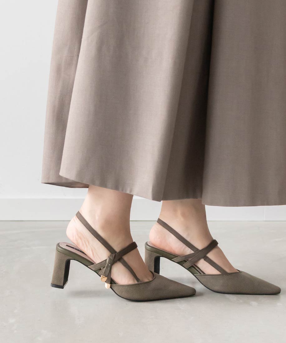 リボンモチーフストラップパンプスRANDA公式サイト