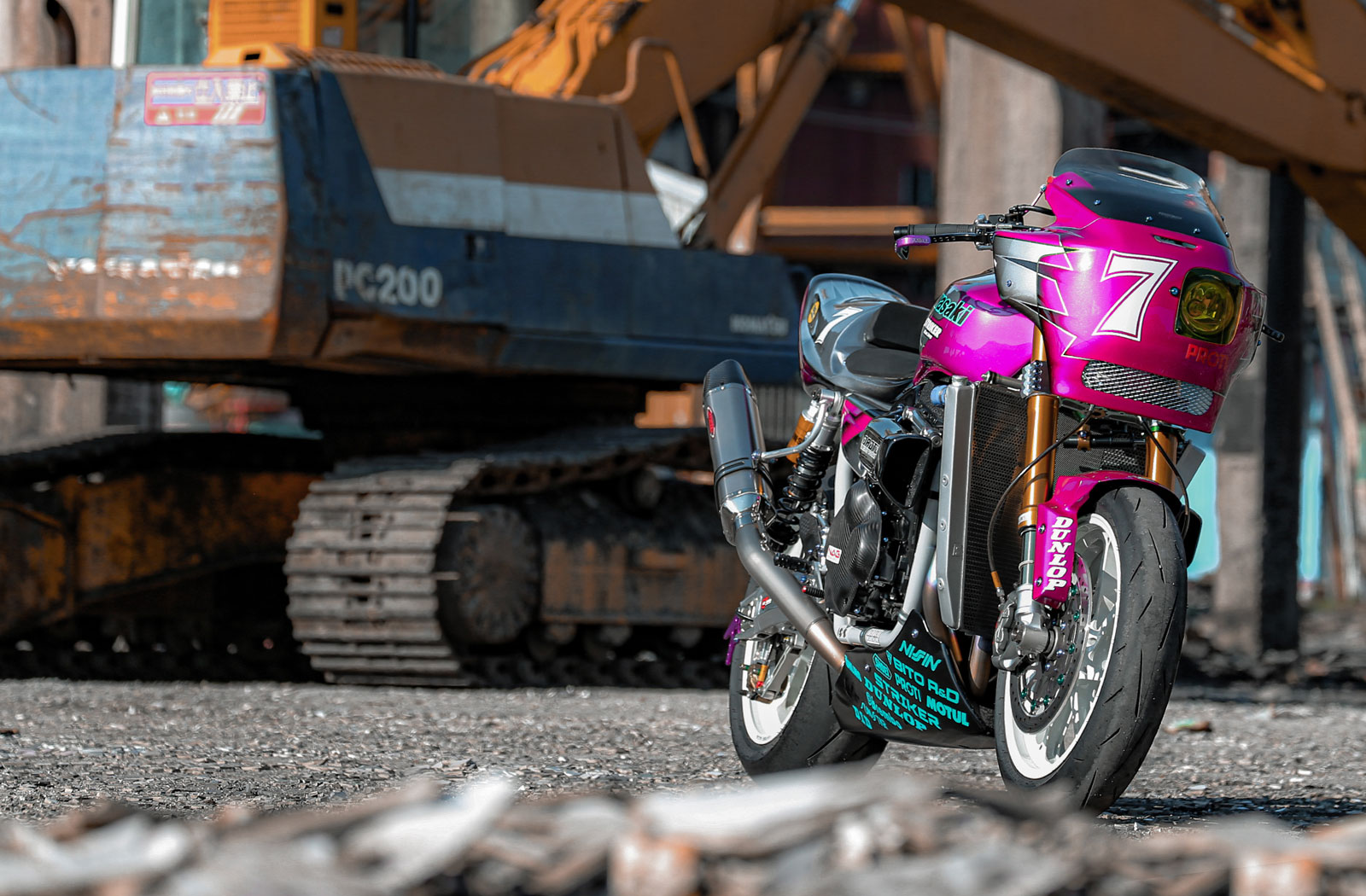 NJ-Daiken: Kenkenmoto Kawasaki ZRX1200R - Return of the Cafe Racers