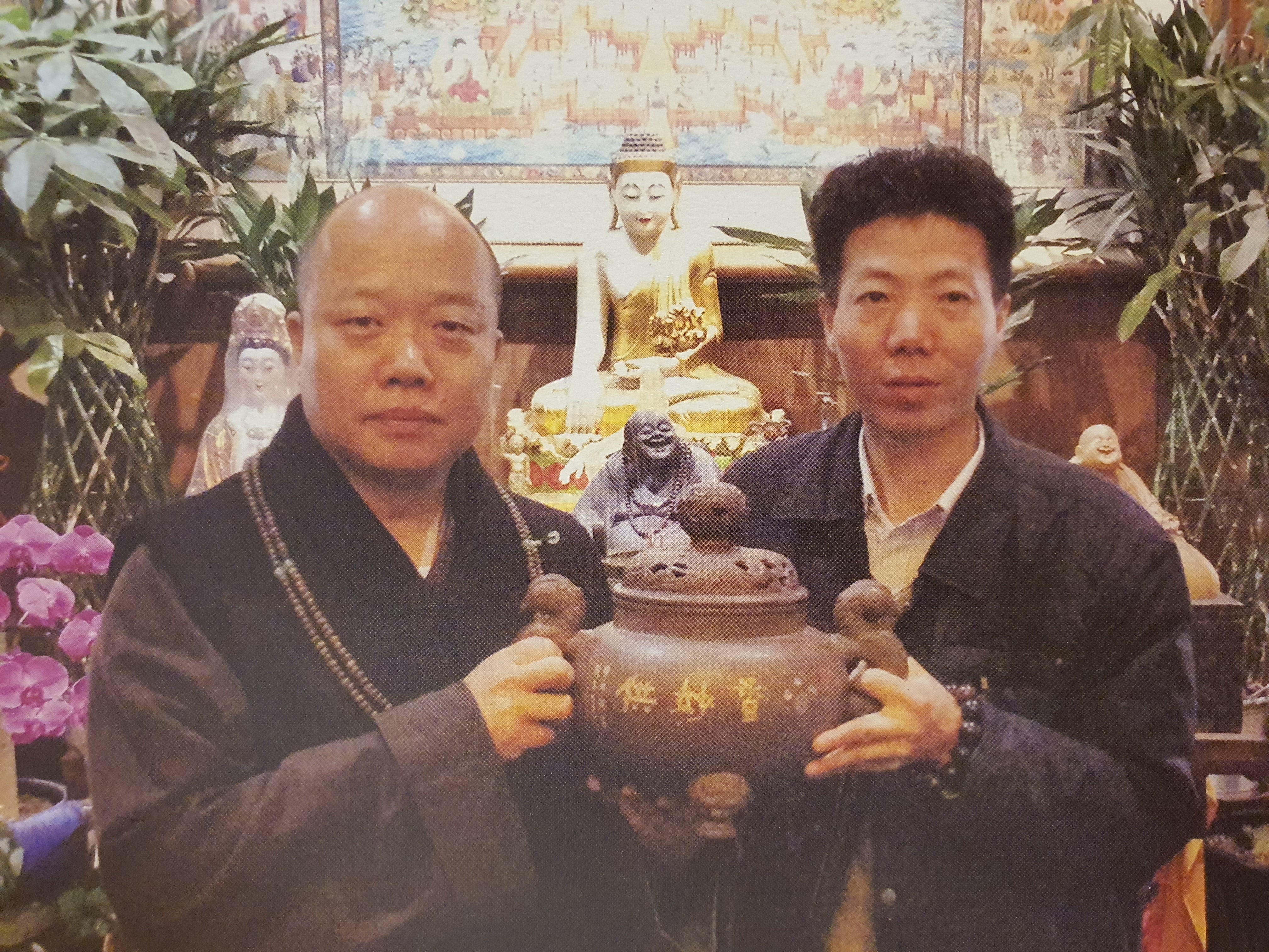 龙凤香炉～ 上海~ 龙华寺– realzisha.com