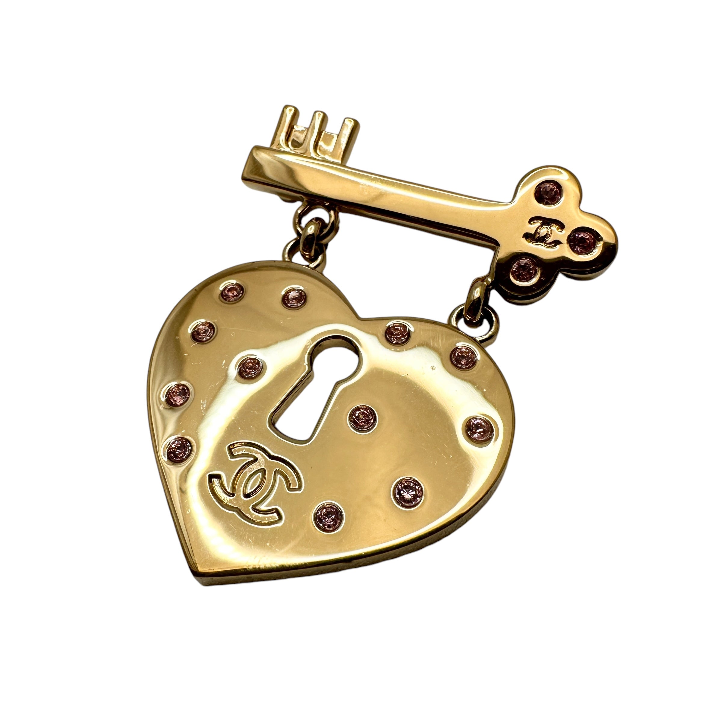 CHANEL シャネル ココマーク ハートロック ブローチ