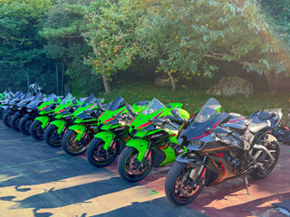 ZX-10Rミーティングが開催されました！〈11/3（日）〉 - カイザー