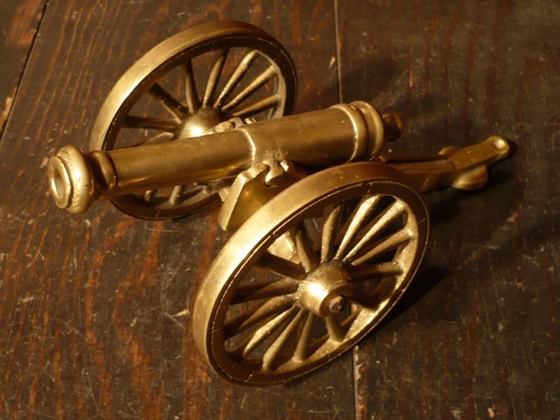 イタリア製真鍮大砲 キャノン 砲台 LCM 1236