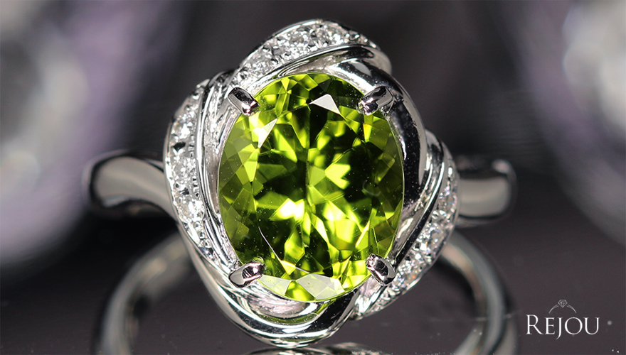 ペリドット 約4ct ダイヤモンド プラチナ リング(指輪)【品質保証書