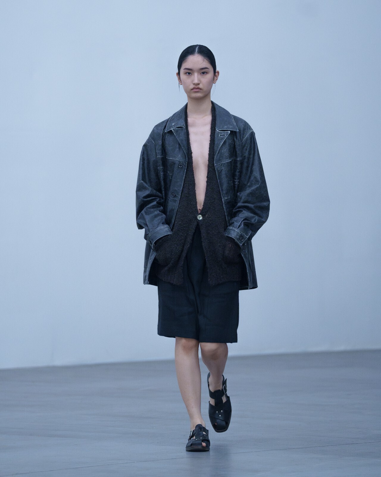 クラックドゴートレザーカーコート - ヨーク レディース & メンズ