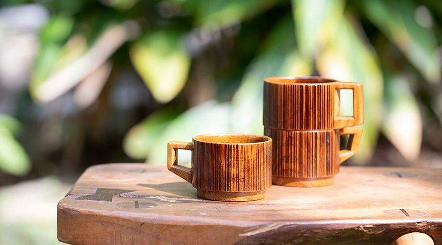 よみもの】一度手にしたらきっと長いお付き合いに。飴色に輝くモダンな