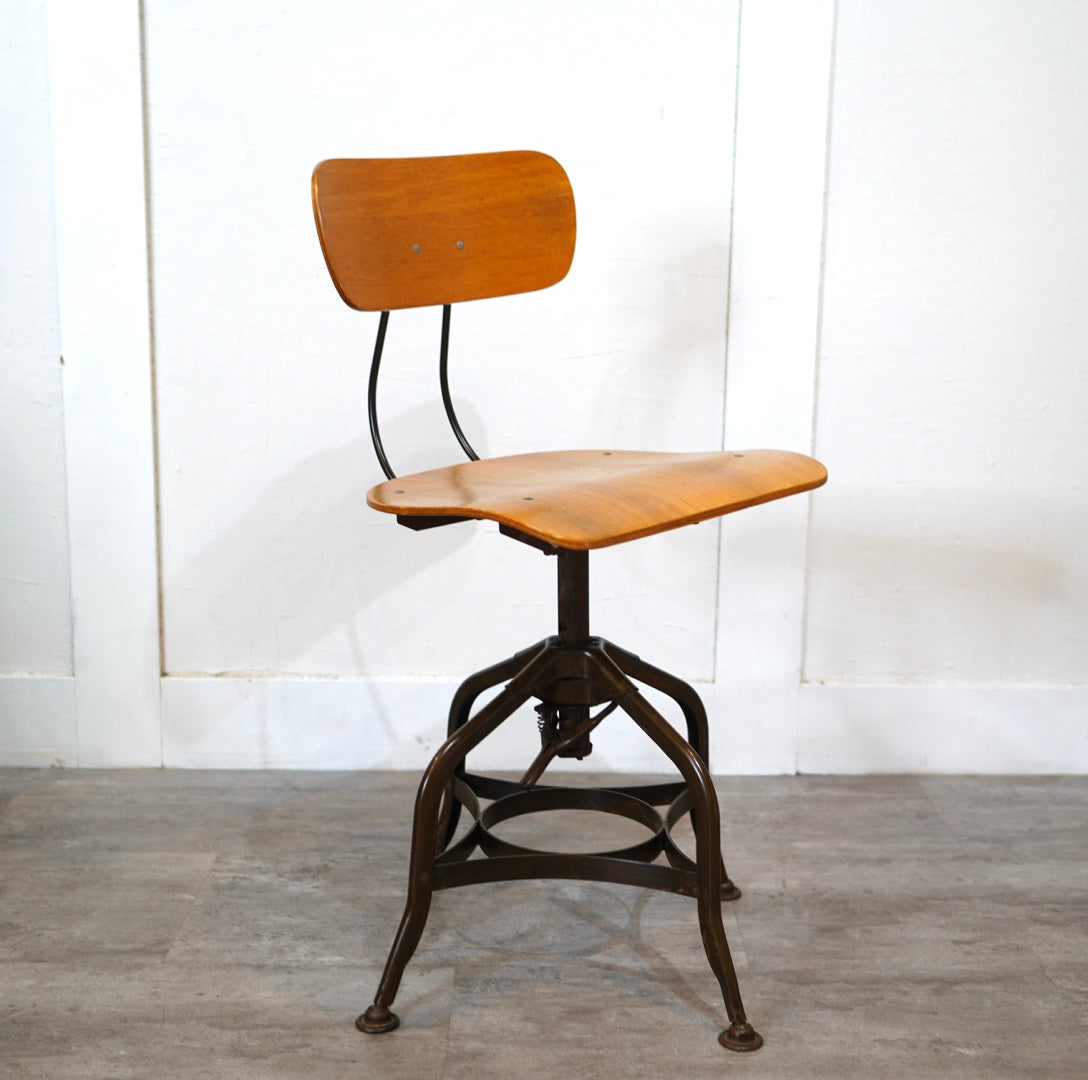 Northern Ohio Industrial SIDE CHAIR 椅子①｜Northern Ohio