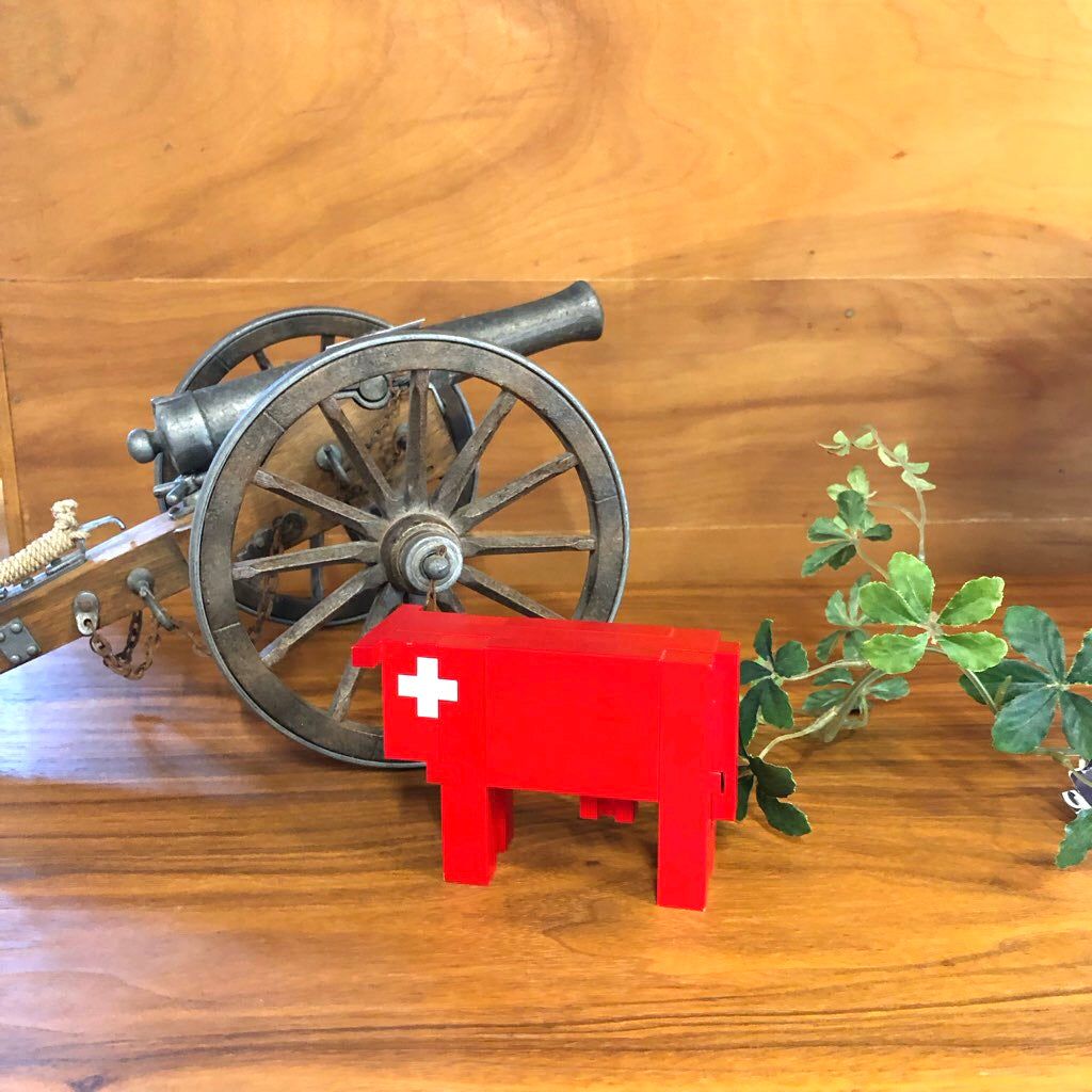 ネフ社 / Naef スイスの赤い牛 立体パズル インテリア小物 中古 レッド