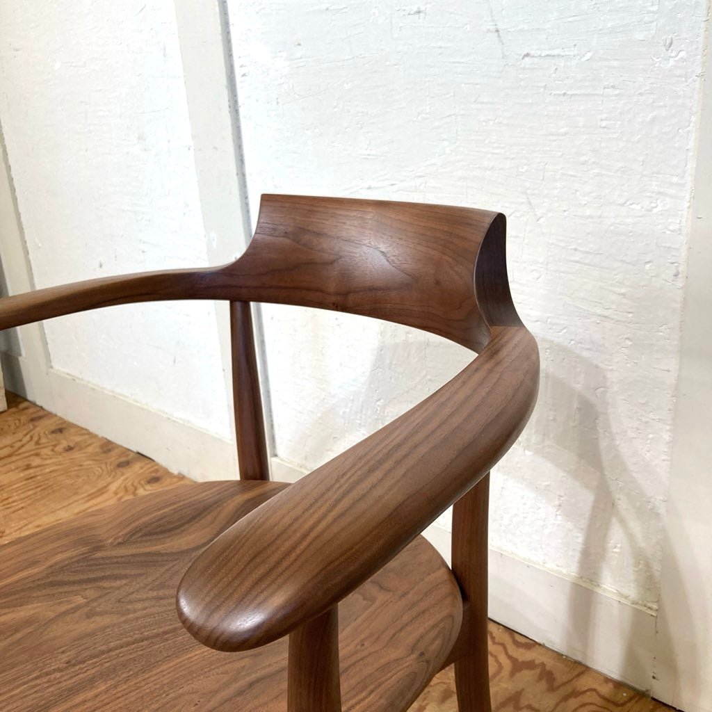 飛騨産業 / HIDA WAVOK クレセント / CRESCENT アームチェア 佐々木