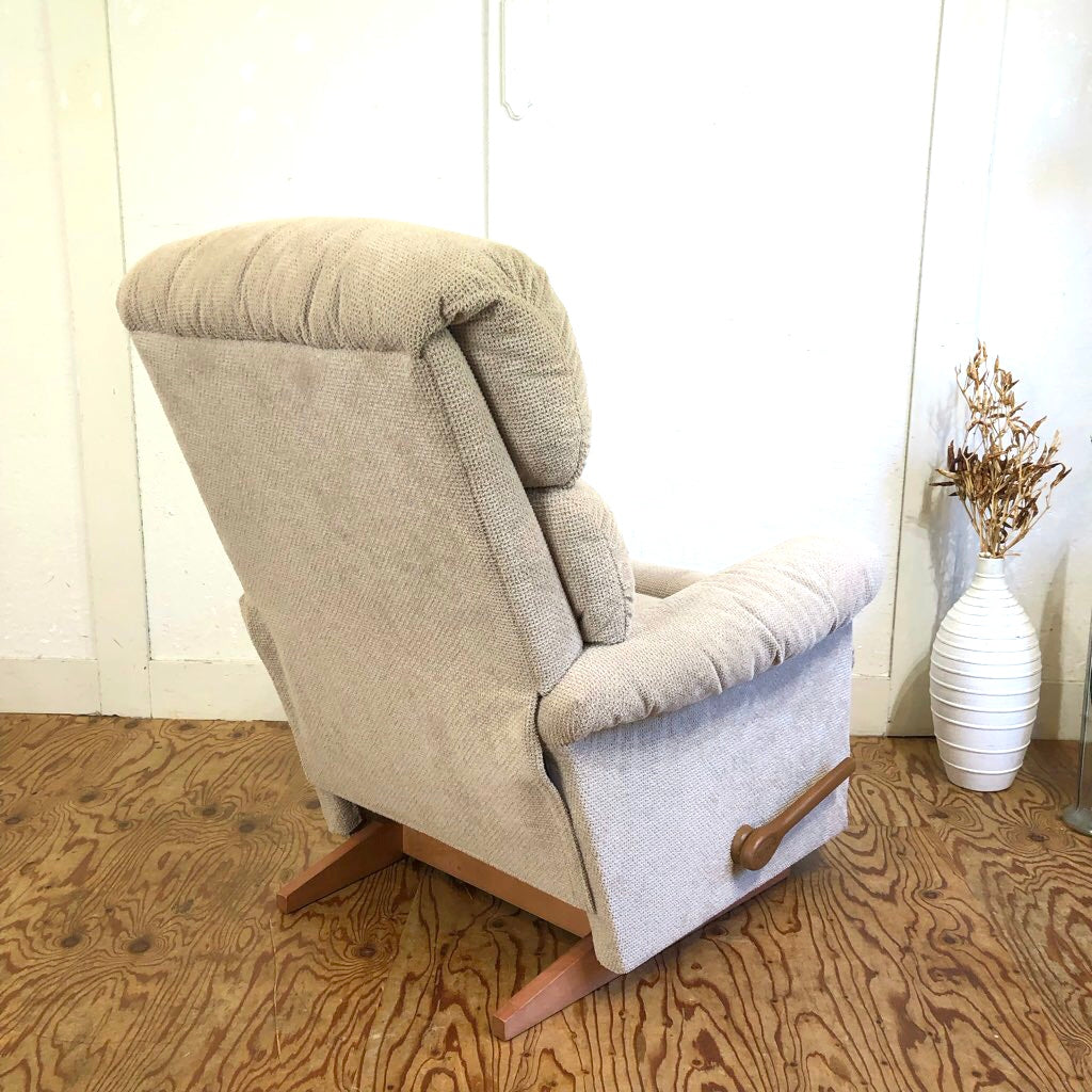 レイジーボーイ / La-z-Boy リクライナー ロッキングソファ 512