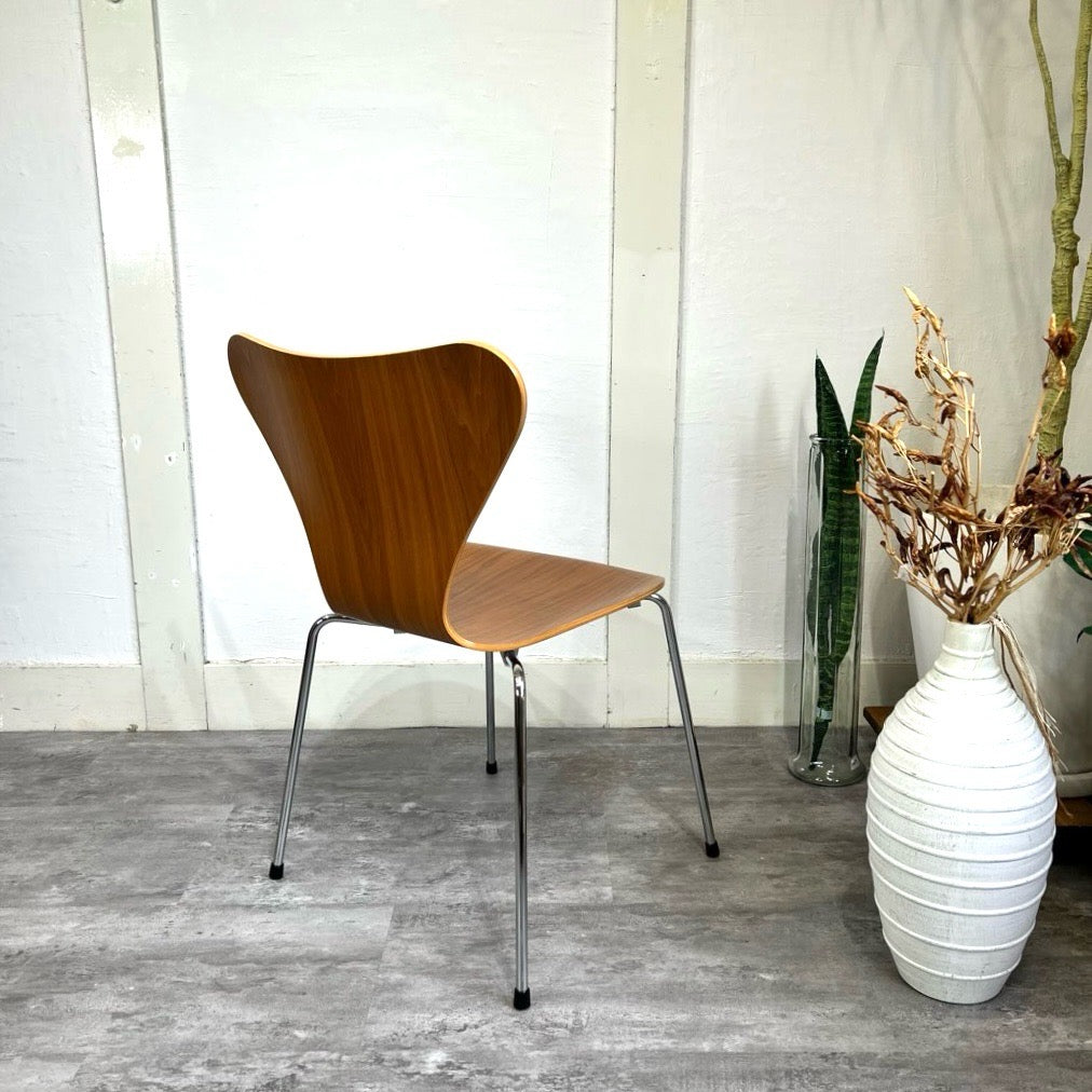 フリッツ・ハンセン / FRITZ HANSEN セブンチェア アルネ・ヤコブセン