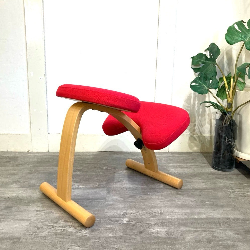リボ / Rybo バランスチェアイージー 北欧 ノルウェー 姿勢 猫背 中古