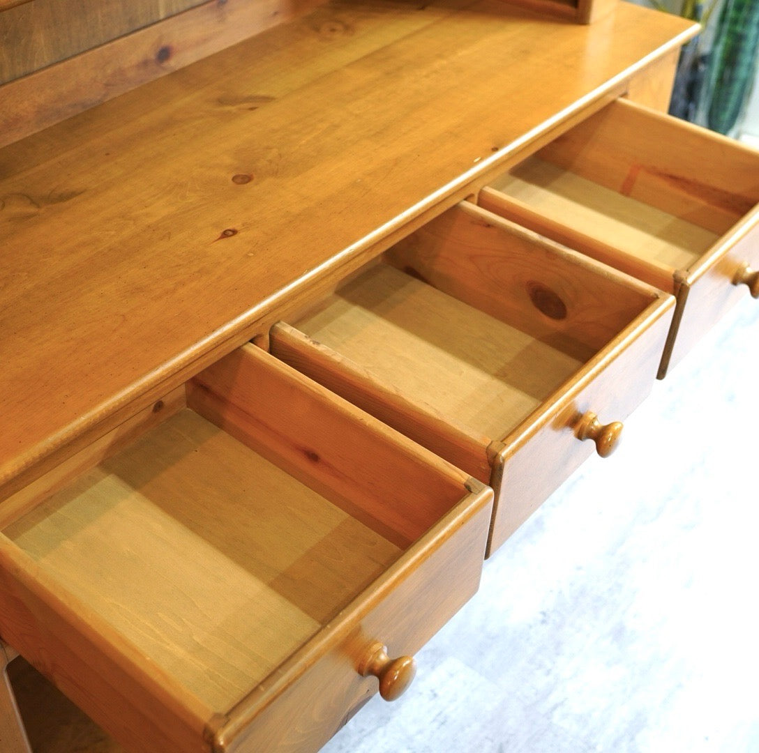 アンファン / enfant 飾り棚 カップボード キャビネット パイン材