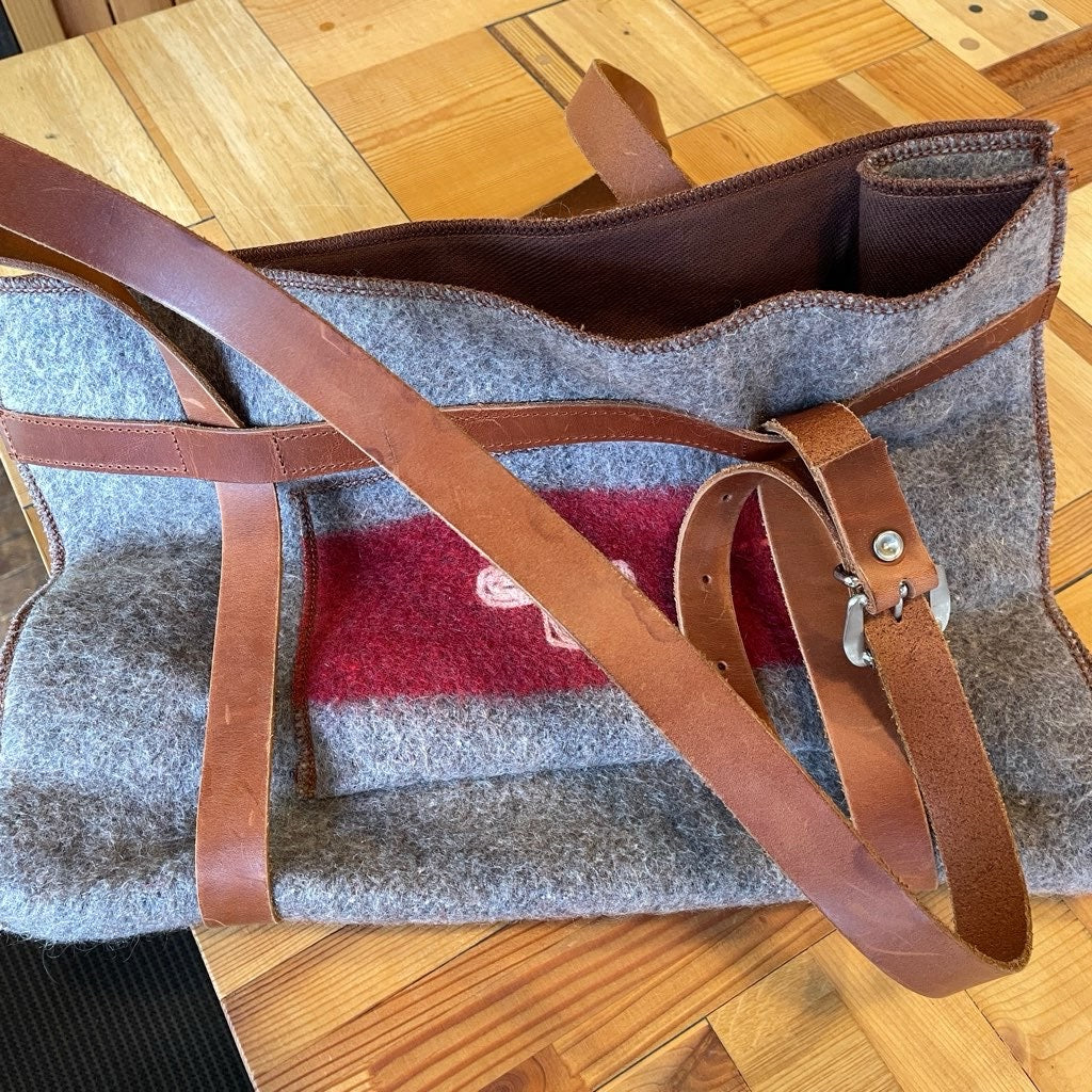 古着】karlen swiss / ウールトートバック スイス軍 ブランケット使用