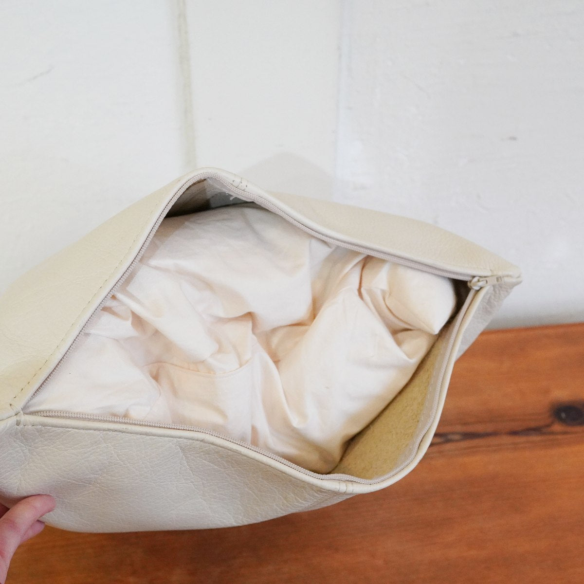 カッシーナ・イクスシー / Cassina ixc.本革クッション 【1】ホワイト