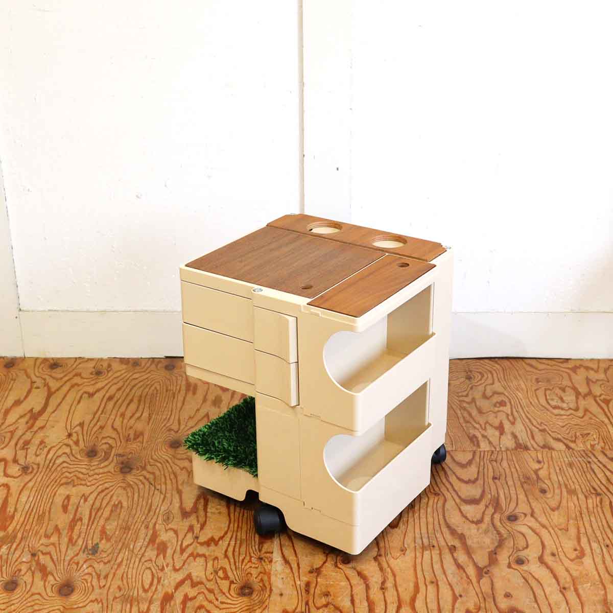 希少カラー】 ボビーワゴン 2段 ベージュ 日本限定 正規品 希少カラー