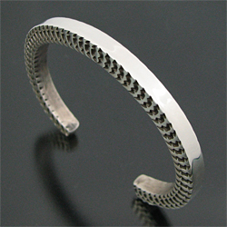 ナバホ族 Sunshine Reeves スタンプワーク ヘビーゲージ バングル