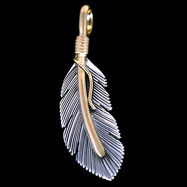 再入荷】ナバホ族 Harvey Mace 12KGF イーグルフェザー ペンダント S