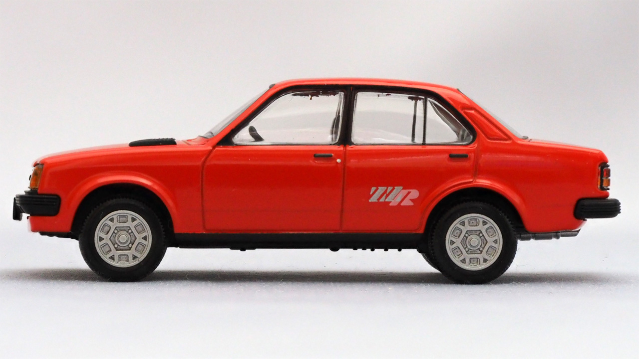 トミカリミテッドヴィンテージ NEO いすゞ ジェミニ ZZ/R | riscascape.net