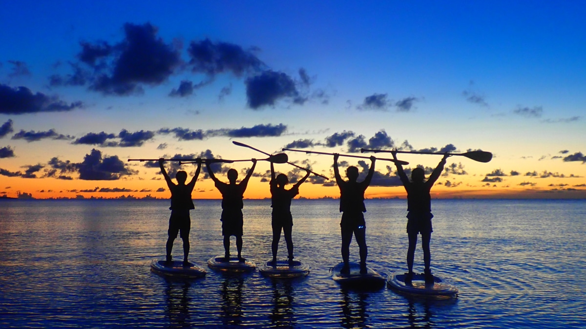 石垣島サンセットSUP｜夕日を眺めながら究極の体験 | ライズ石垣島