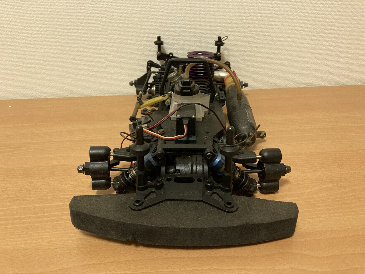 KYOSHO 京商 シャーシ FW-05-R エンジンラジコン 組み立て済み GP