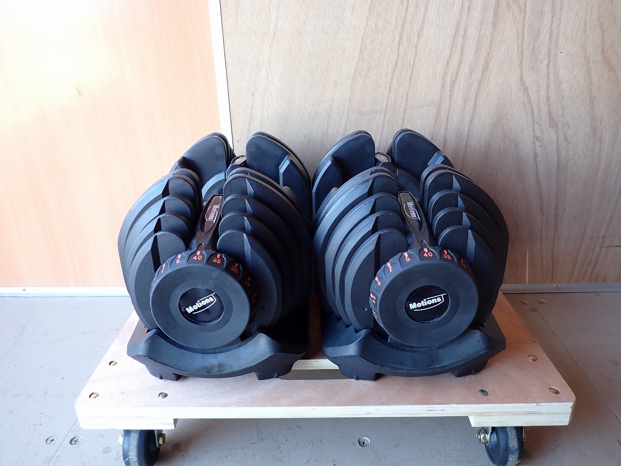 可変ダンベル Motions 40kg 2個セット 80kg モーションズ