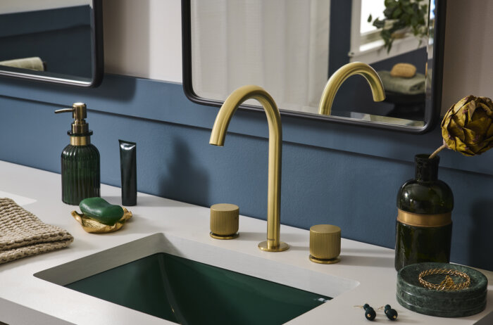 Ruvati 16 x 11-3/4 inch Undermount Bathroom Vanity Sink Emerald