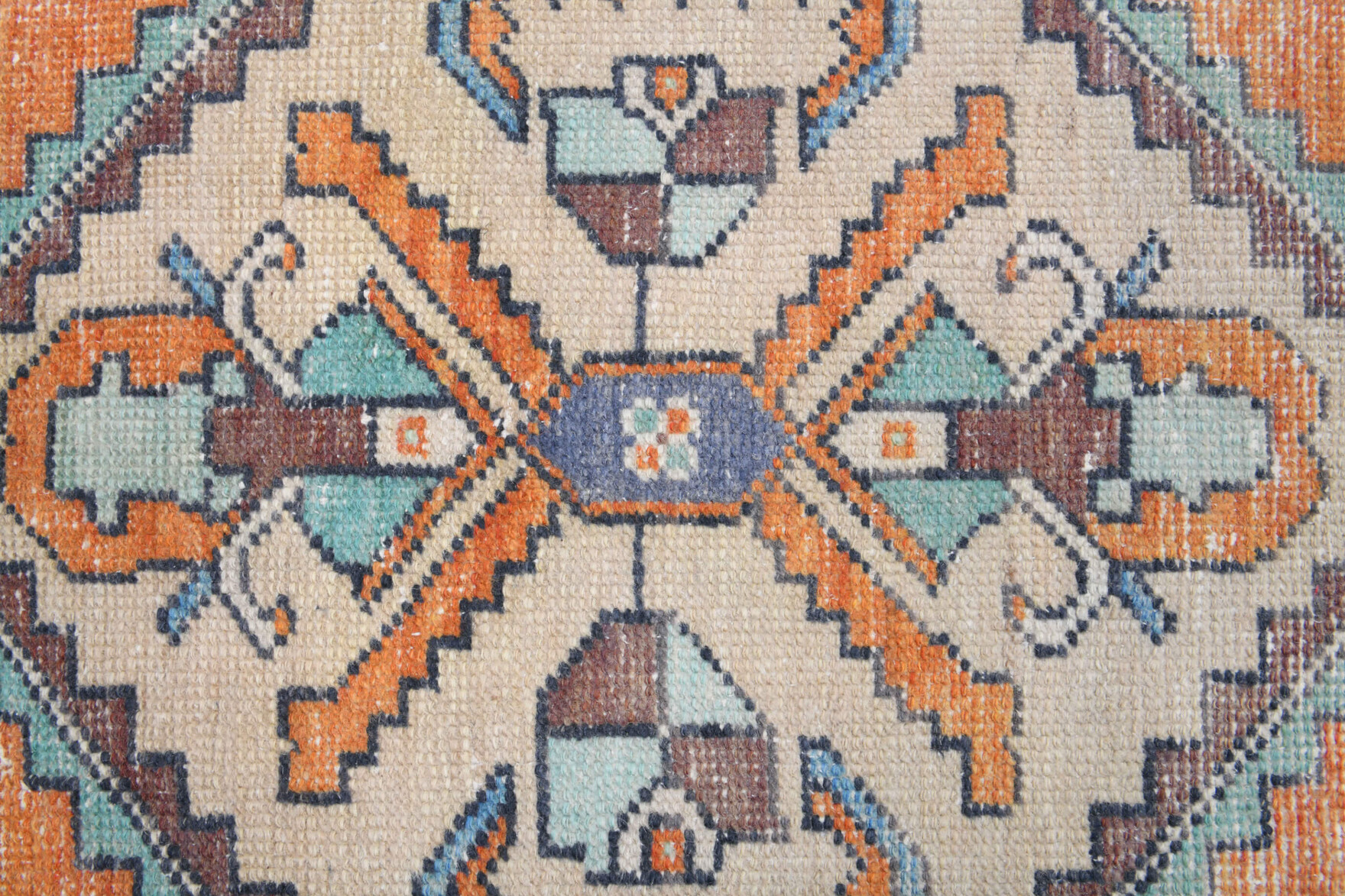 Rugser ® Handmade Vintage Rugs