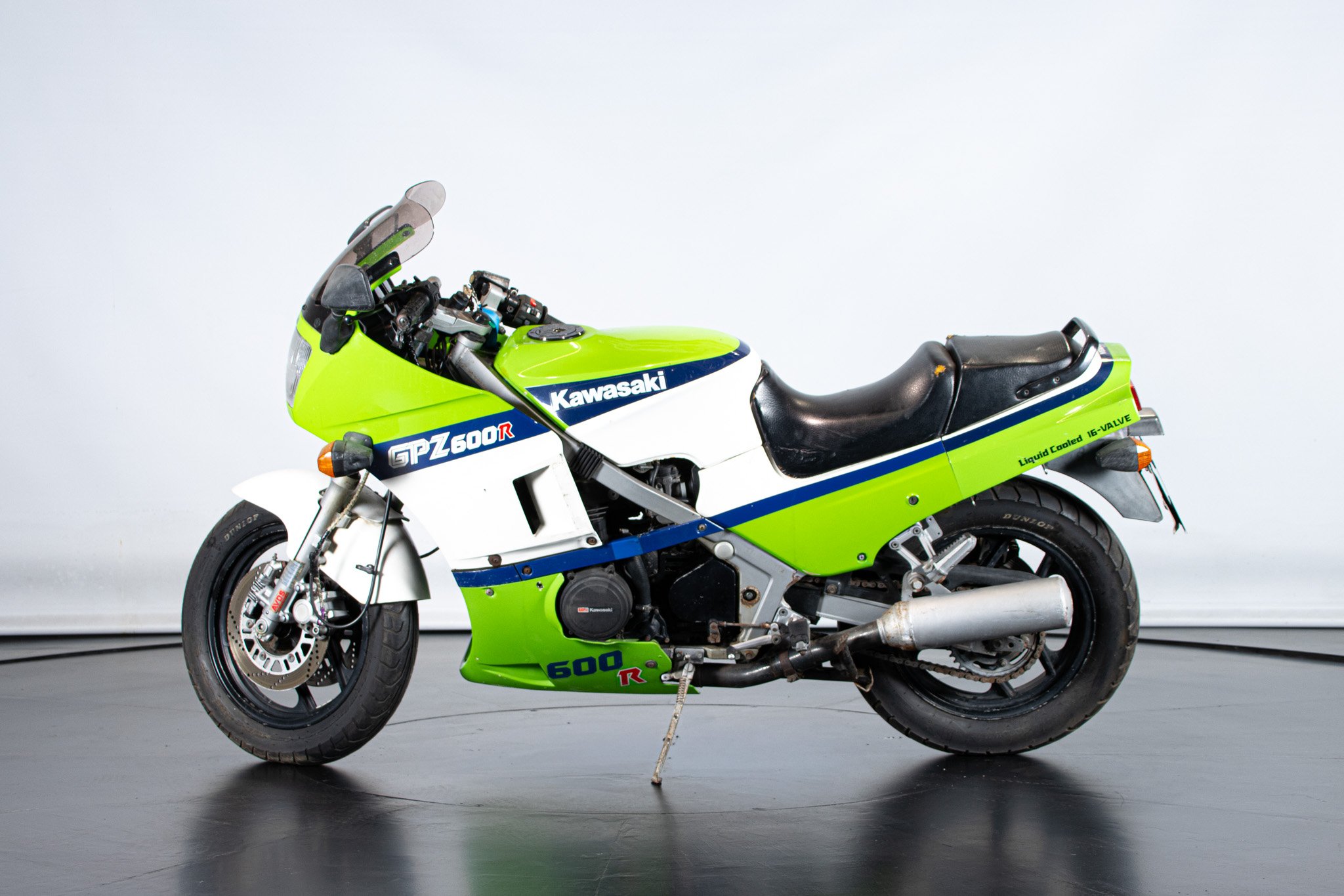 1985 KAWASAKI GPZ 600 R - Ruote da Sogno