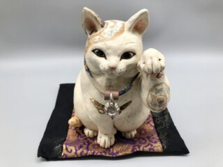 吉田一也 作 『どら招き猫』 ｜骨董品買取 緑和堂