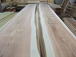 天竜杉 無垢一枚板 耳付き 巾接ぎ板 カウンター材 天板を注文製作 各種