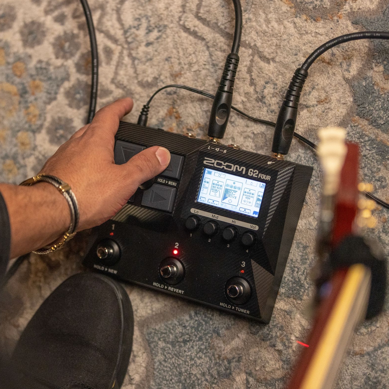 ZOOM ズーム G2 FOUR エフェクター ギター マルチエフェクター ズーム