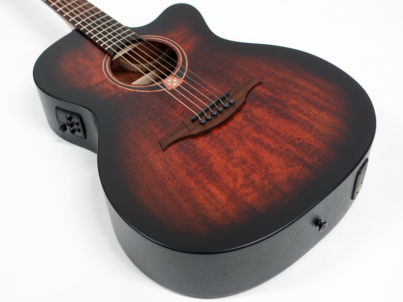 LAGギター T7ODCE-BRB エレアコ ハードケース付属 ※値下げ交渉可 LAG