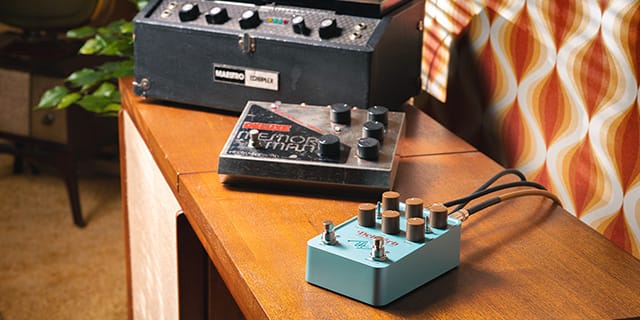 Universal Audio ユニバーサル オーディオ UAFX Del-Verb Ambience