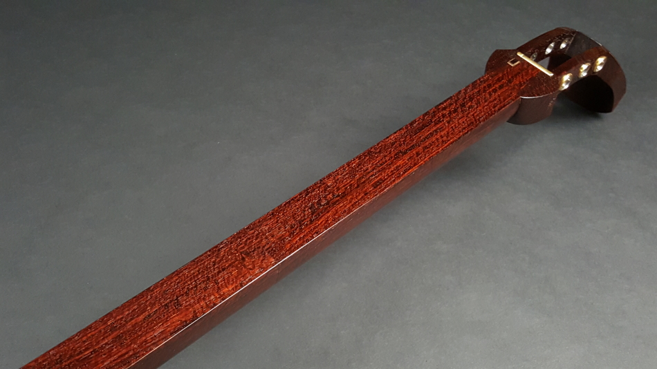 中古三味線】民謡金細三味線・短棹2寸短（完成品）【和楽器市場】