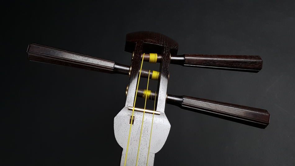 中古三味線】民謡紅木三味線・短棹（厳選品）【和楽器市場】