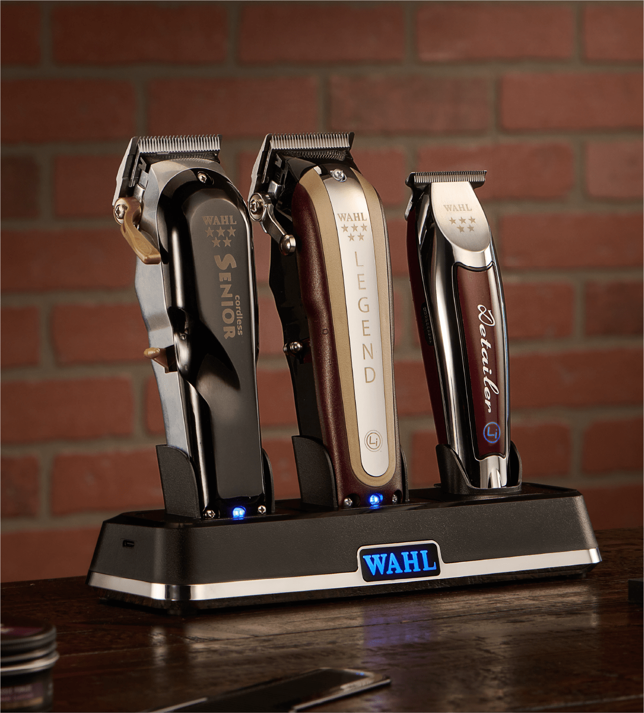Wahl Power Station | The best charging station for barbers | Wahl Pro