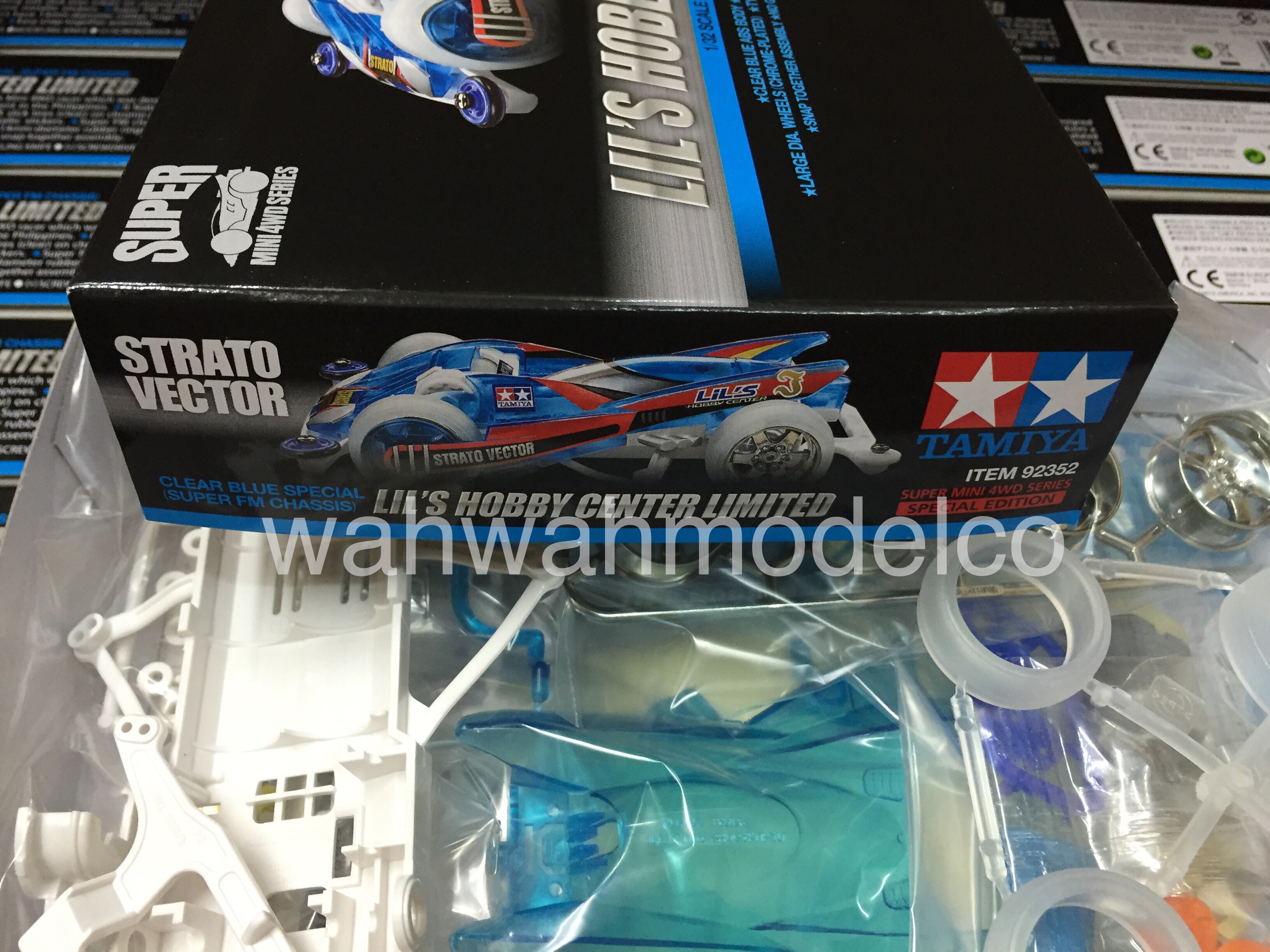 Tamiya 92352 Strato Vector Clear Blue Special