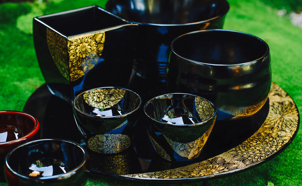 輪島塗の老舗 「田谷漆器店」公式