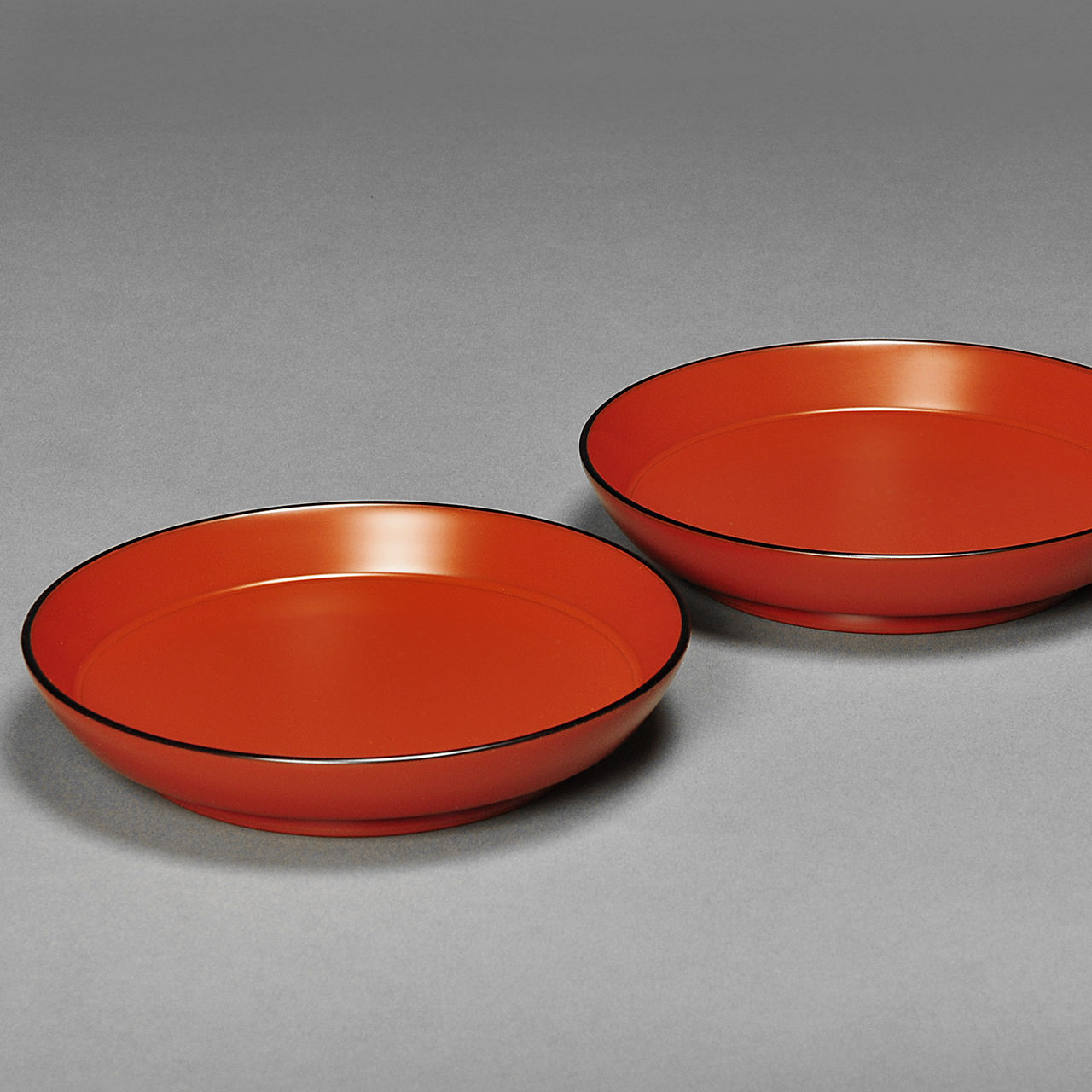 皿・茶托 | WORKS | 輪島塗の老舗 輪島屋善仁 | Wajimaya Zenni