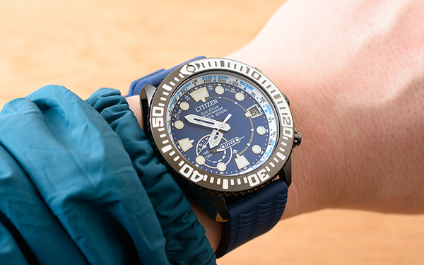 ダイバーズウォッチは日常生活で使える？ シチズン プロマスターを