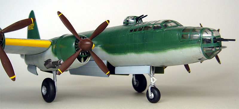 Big キット作り倒し （第14回） 連山 （ハセガワ 1/72） その2 塗装編