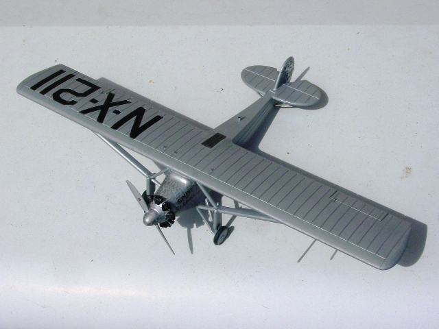 スピリット・オブ・セントルイス」 (テスター 1/72)