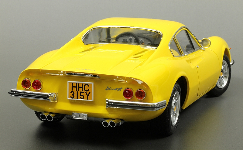 フェラーリ ディノ 246GT （フジミ 1/24）＞ カープラモデル製作