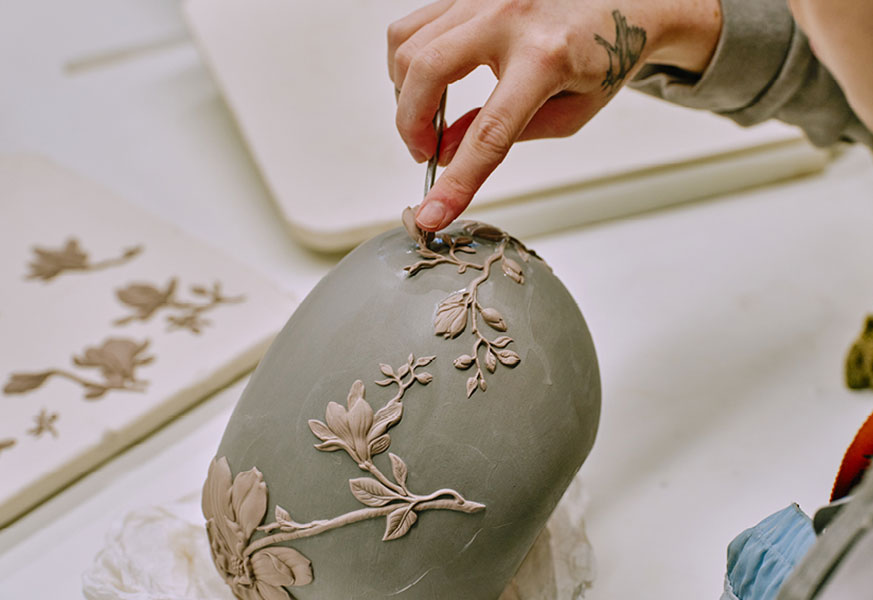 ジャスパー250周年を記念するマグノリア ブロッサム ミンク登場